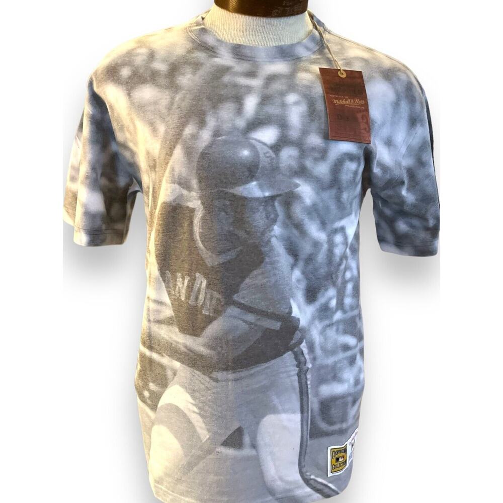 San Diego Padres Mitchell & Ness Dave Winfield Subliminated T-Shirt Medium